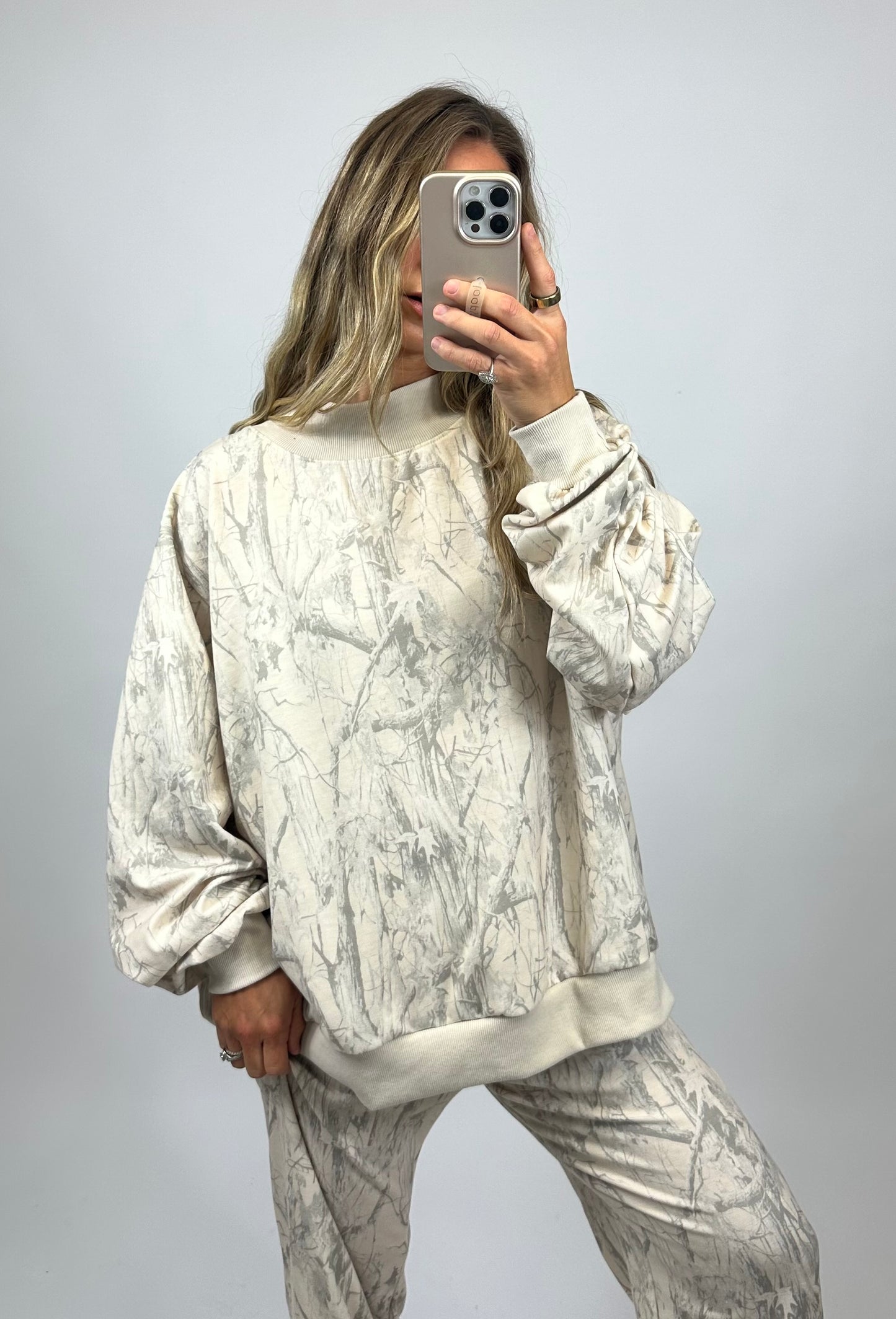 Hunt Mock Neck Sweatshirt