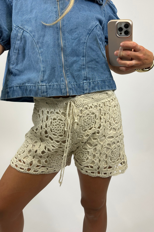 Dove Crochet Shorts