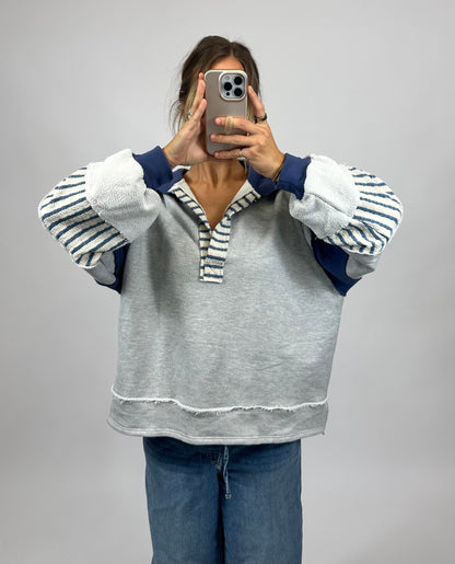 Cambria Top - Grey/Navy