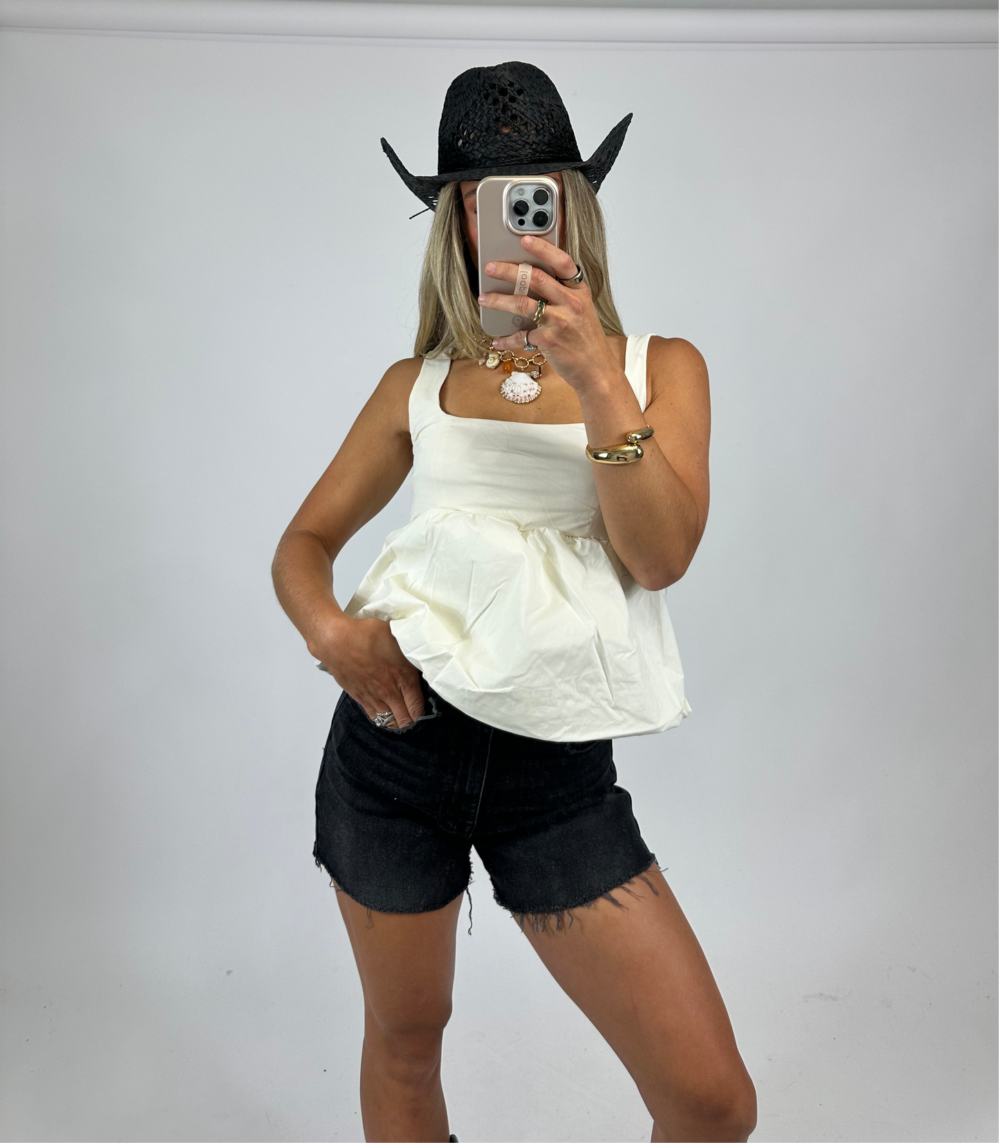 Shadow Stretch Shorts | August Moon Boutique