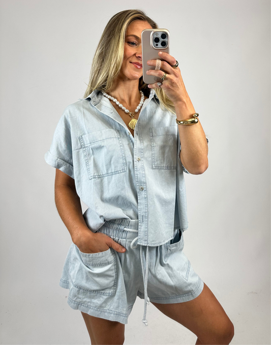 Seaside Breeze Chambray Top | August Moon Boutique