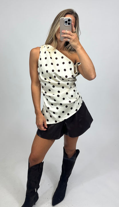 The Clove Top