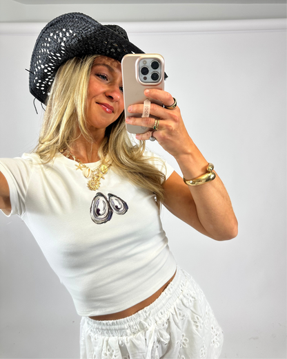 Salty Pearl Tee | August Moon Boutique