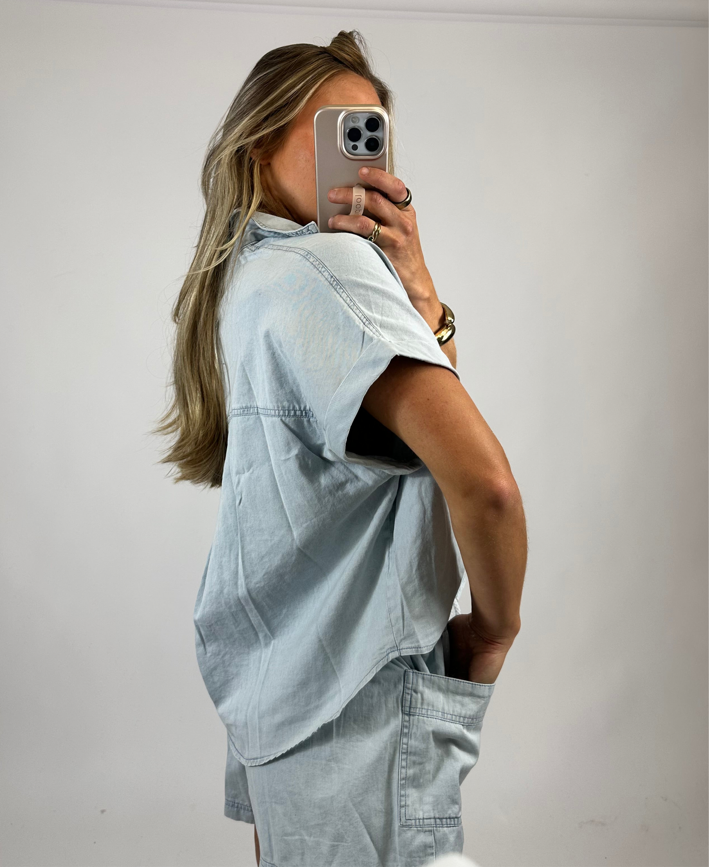 Seaside Breeze Chambray Top | August Moon Boutique