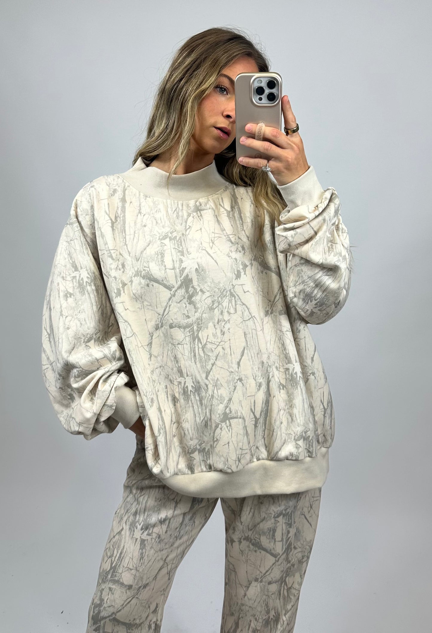 Hunt Mock Neck Sweatshirt