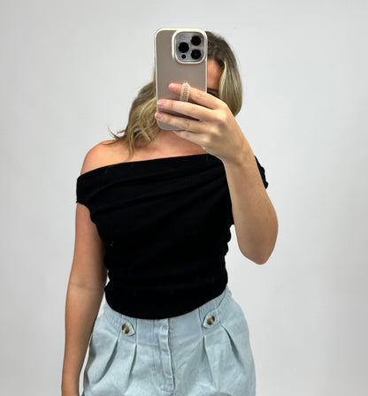 Grace Off the Shoulder