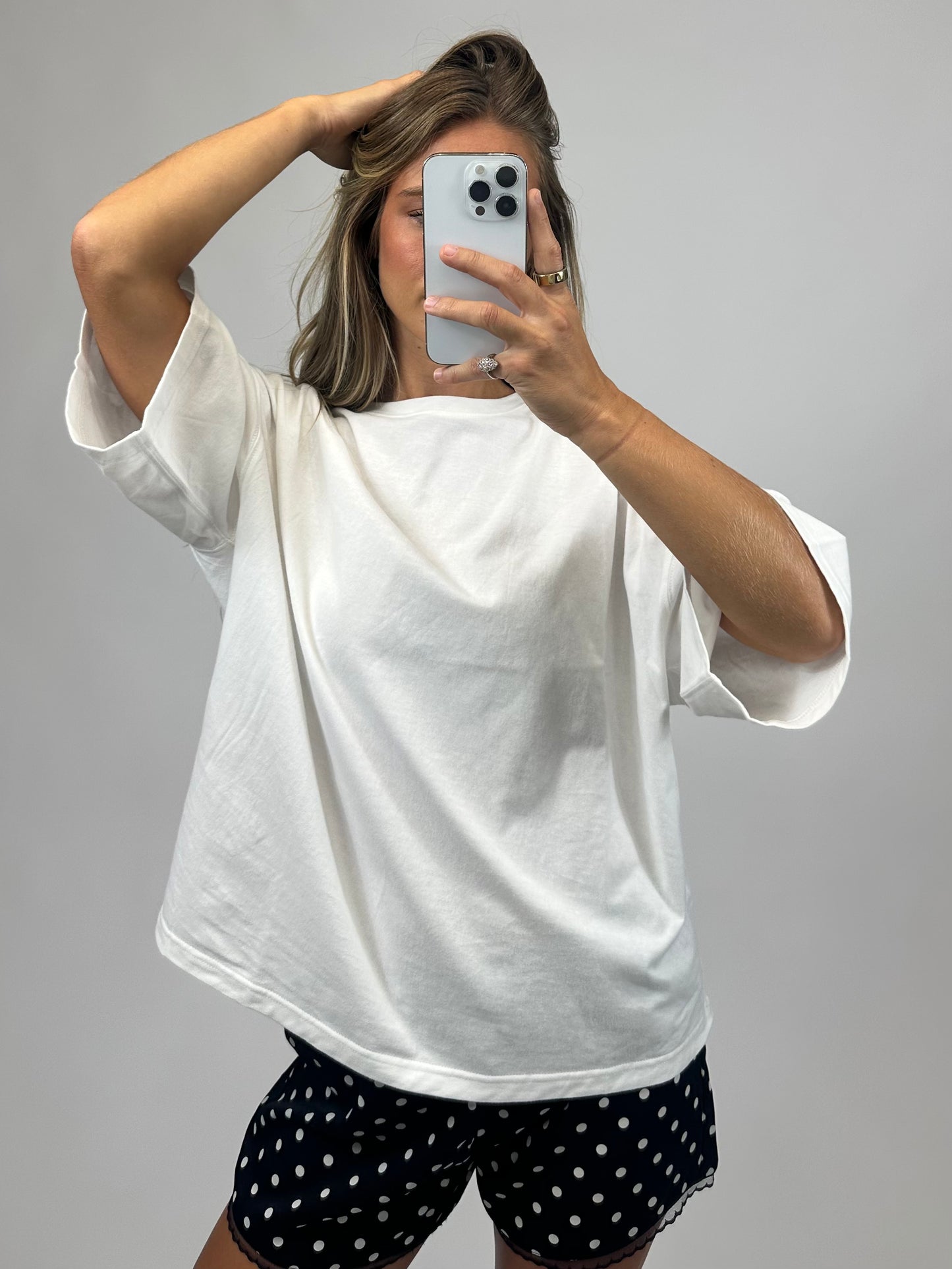 The Calla Classic Tee- White